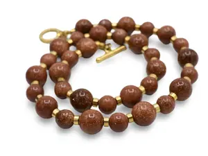 Venturina Necklace Perfect for any Occasion Gold Sandstone