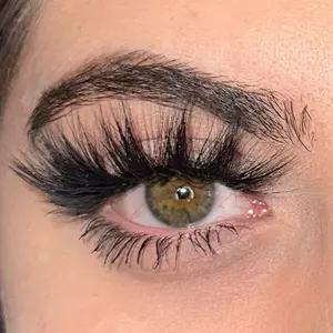 "High Roller" - 22mm Mega Volume Eyelashes for Bold Makeup