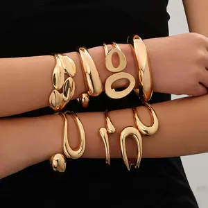 Trendy Geometric Wide Cuff Bracelets Set for Women Minimalist Chunky Open Bracelet Kit Bangle Accessories Irregular Statement Gold 6cm/2.36in 44g/1.55oz Daily Life Party Gift