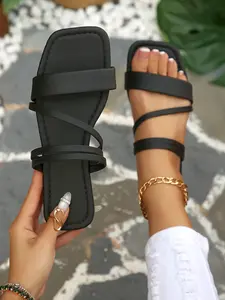 French Style Summer Square Toe Sandals, Casual Criss Cross Design, Soft PU Sole, Comfortable Beach Shoes for Women, Versatile Fashionable Comfy Sandals