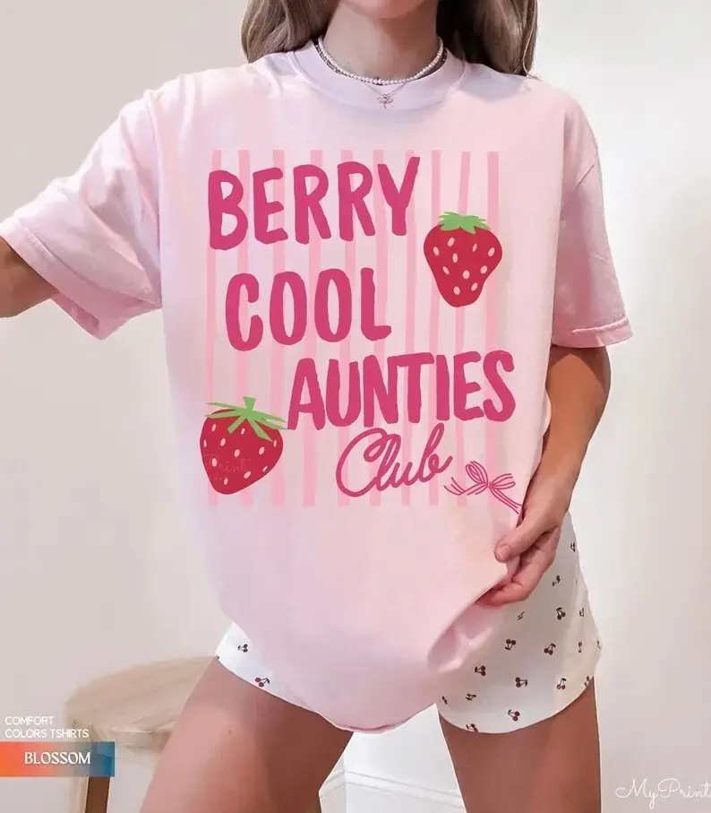 Comfort Colors Berry Cool Aunties Club, Aunt Tshirt, Summer Fruit Tshirt for New Auntie, Godmother Tee, Food Pun Shirt, Berry Graphic Tee