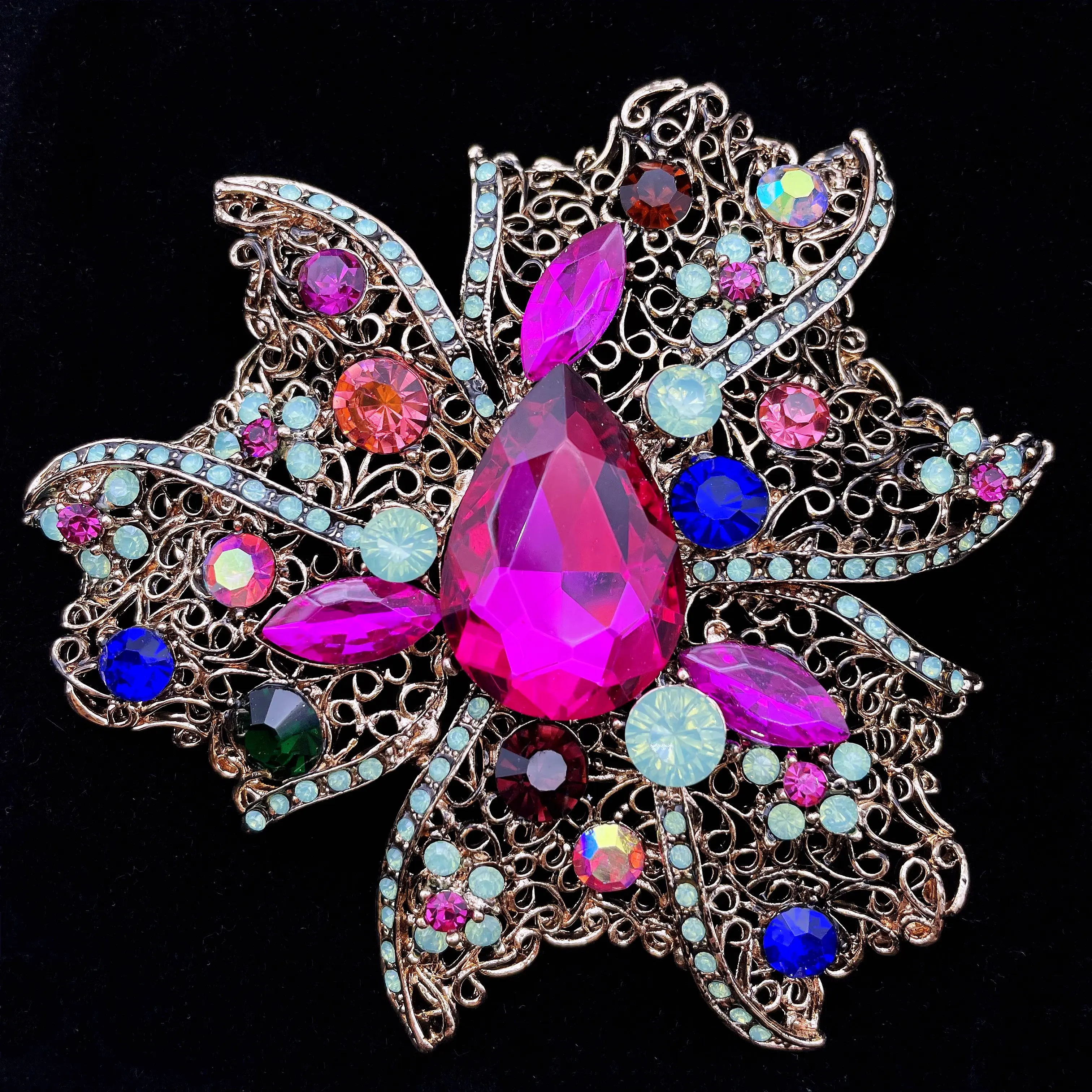 Miamyplus Rhinestone brooches Gold Silver Pink