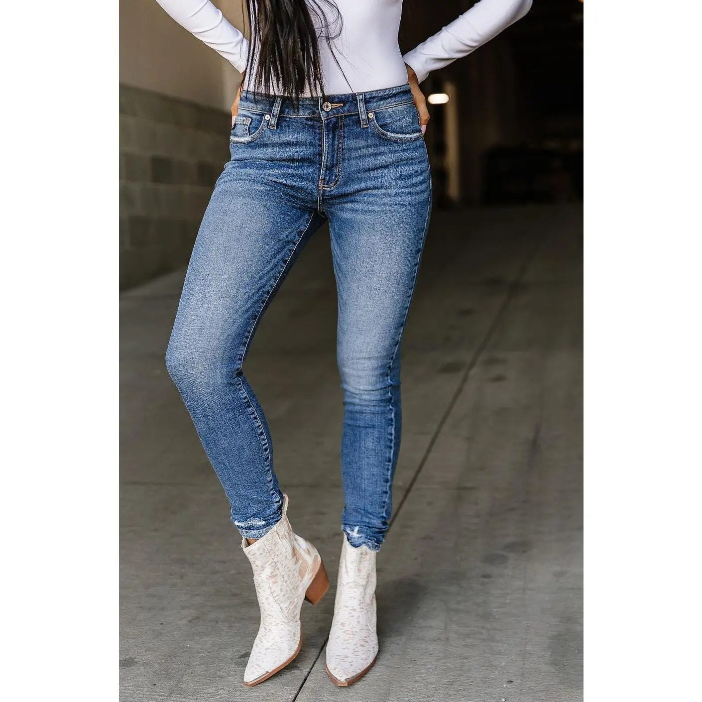 Ampersand 622 Denim