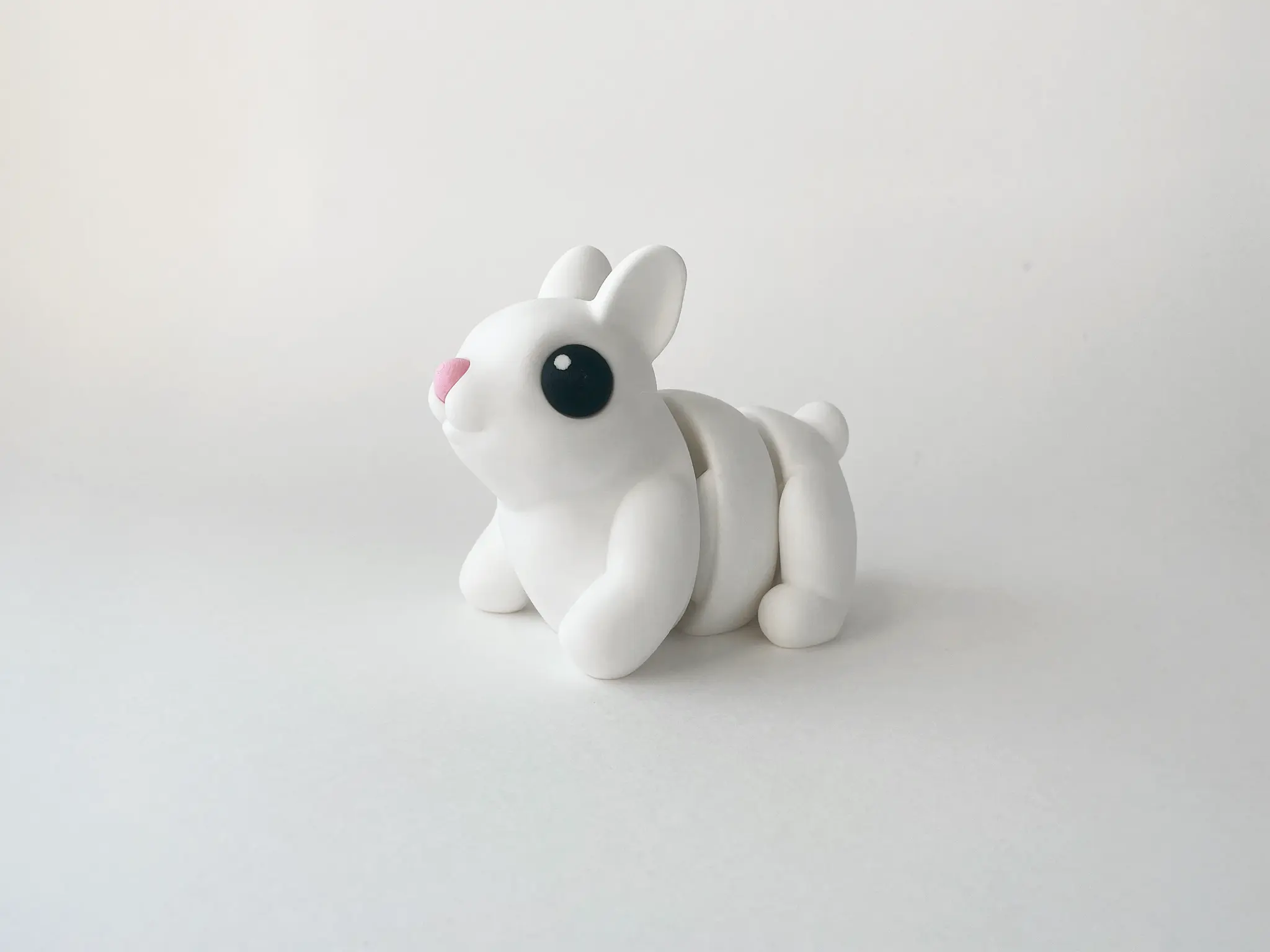 Easter's White Bunny Fidget Toy - Medium High-Quality 3D-Printed Articulated Buddy with Tiki-Taka Noise for Indoor and Outdoor Play & Stress Relief