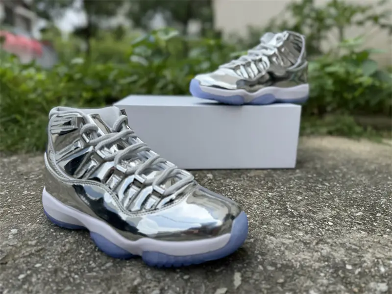 Men’s Mirror Metallic Silver High Top Basketball Sneakers, Clear Crystal Sole Cushioned Casual Kicks, American Futuristic Street Hip Hop Vintage Platform Footwear