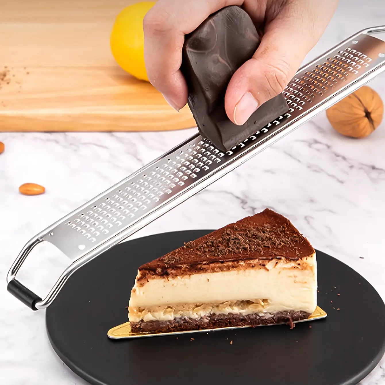 [Stainless Steel ] 1pc Stainless Steel Lemon Heavy Duty Cheese Grater with Wooden Handle| Rust-Resistant, Non-Slip Grip| For Parmesan, Garlic, Nutmeg, Chocolate, and Vegetables| Space-Saving Kitchen Tool for Easy Grating