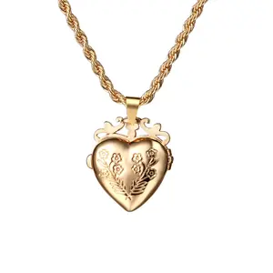 Women's Heart Locket Necklace: Floral Pattern Heart-Shaped Open-close Photo Lockets Necklaces Hold Pictures Gold Plated Jewelry