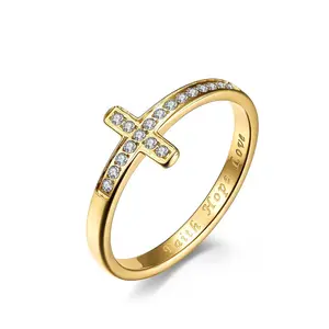 Women's Cross Zircon Stainless Steel Ring Proposal Ring Anniversary Gift for Girlfriend Suitable for Daily Gatherings, Parties, Dating, Various Occasions Wear