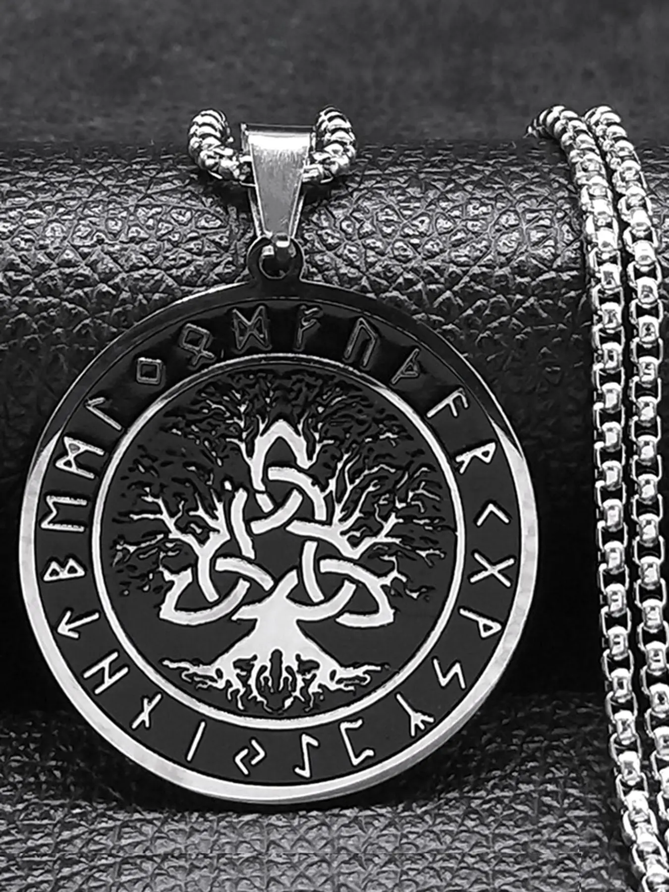 Viking Odin Norse Amulet Rune Trinity Knot Tree of Life Necklace, Witchy Jewelry, Stainless Steel Jewelry for Party, Daily Clothing Decor, Trendy All-match & Exquisite Jewelry for Birthday Gift without Box