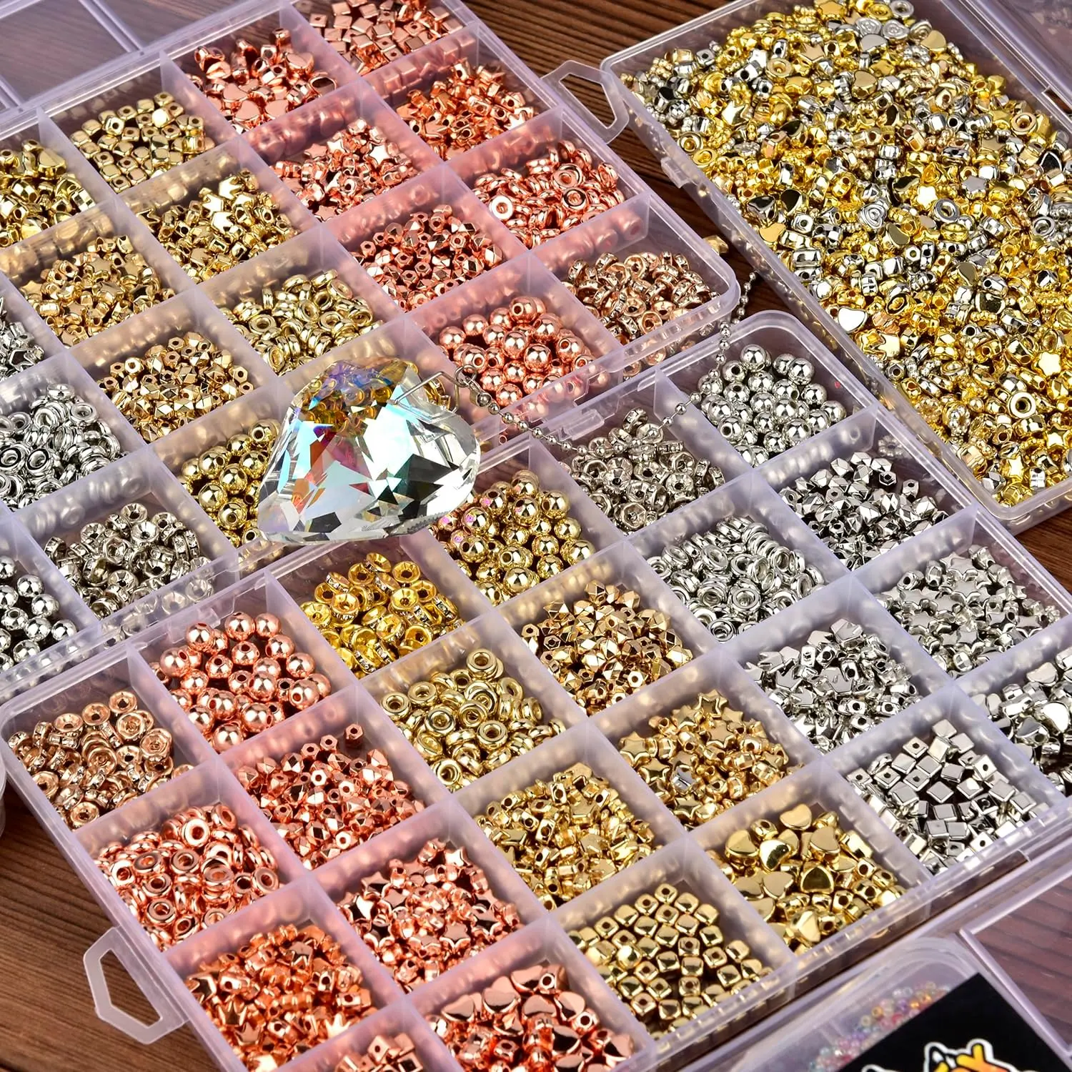 2400pcs with box Spacer Beads for Bracelets Making 6mm Spacer Beads for Jewelry Making Earring Bracelets Necklace Earring Accessories DIY Handmade Craft (Three Metallic Colors)