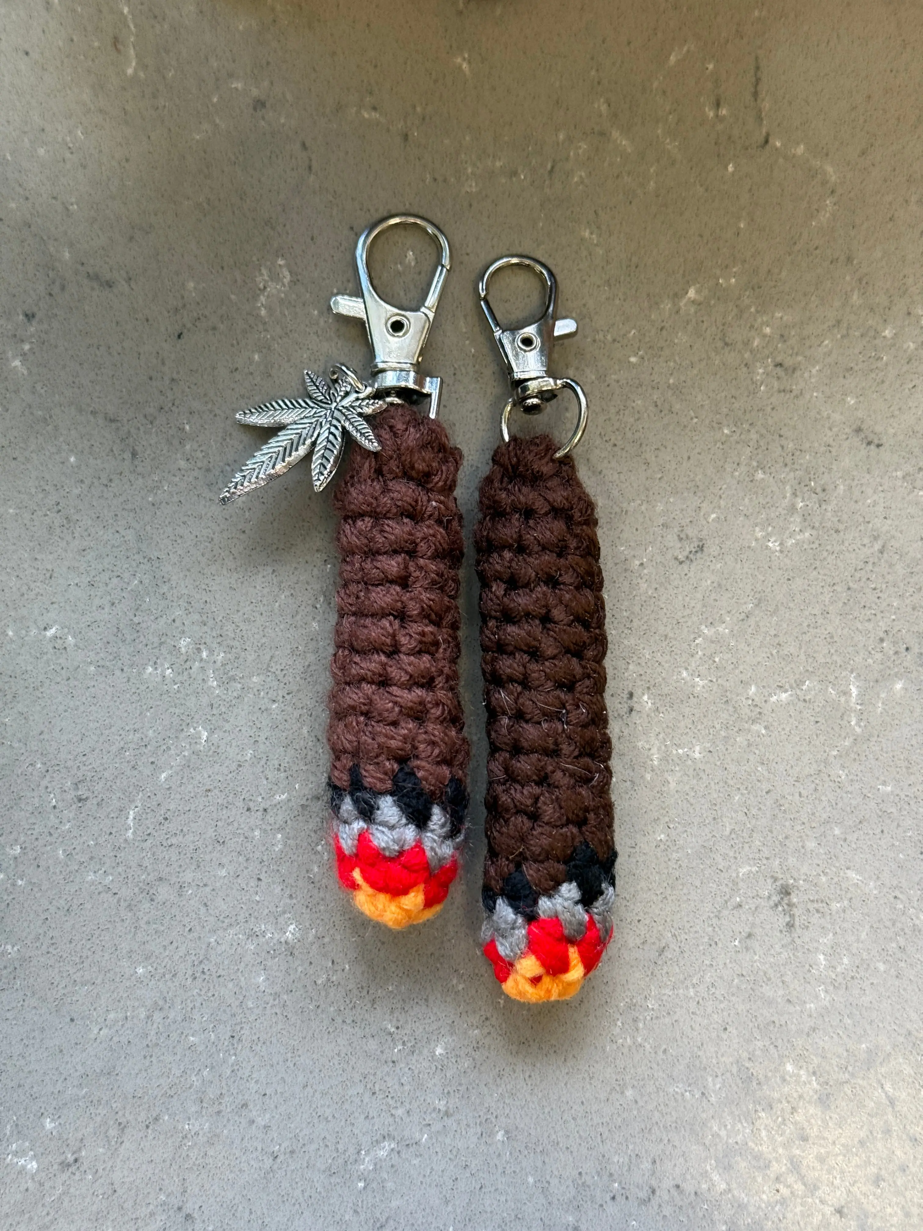 Crochet Joint-Blunt Handmade Fashion Accessory Keychain, Jewelry Keychain for Daily Carry