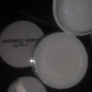 Translucent Shimmer Setting Powder