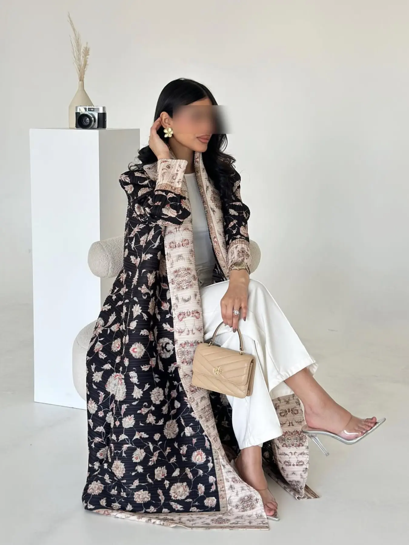 Miyake Women's Abaya Long Robe Jacket Rose Floral Ethnic Design Loose Fit All Season Fashionable Commuter Essential