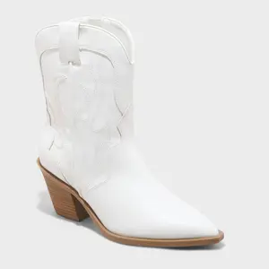 Women's Jacey Western Ankle Boots - Universal Thread
