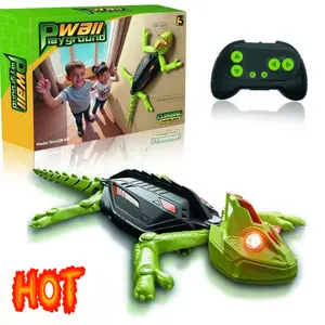 Remote Control Wall-Climbing Lizard Toy LED Glowing Eyes 360° Drift Soft Rubber Reptile for Indoor Party Holiday Gift Electric Lizard Toy with Neon Eyes and Exciting Movement