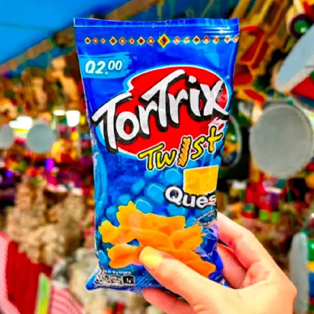 TorTrix Twist Queso 35gr C/u - 6 Units of Guatemalan Snack Dessert from Central America Imported from Guatemala
