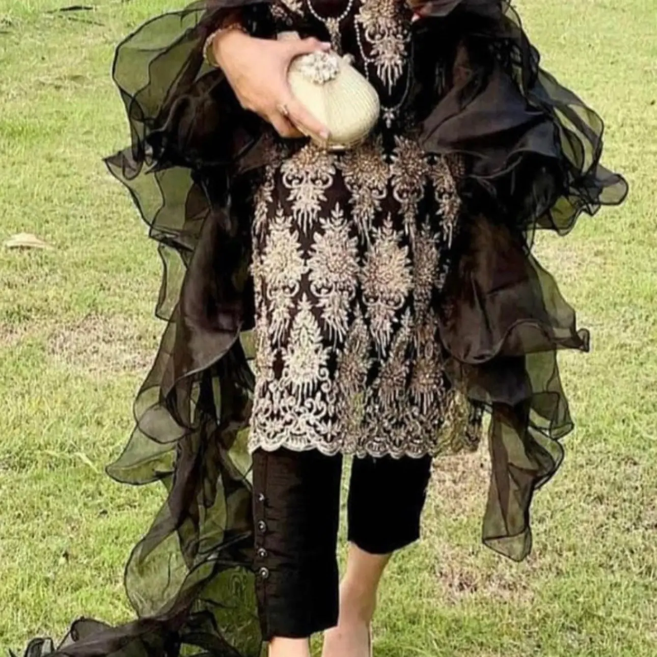 Ruffle dupatta pakistani