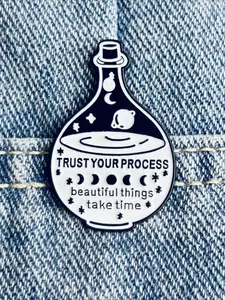 Wish Bottle Motto Brooch Pin, Cute Lapel Pin for Women, Fashionable Lapel Pins, Backpack Badges, Halloween Accessories, Fashion Accessory, Gift for Friends
