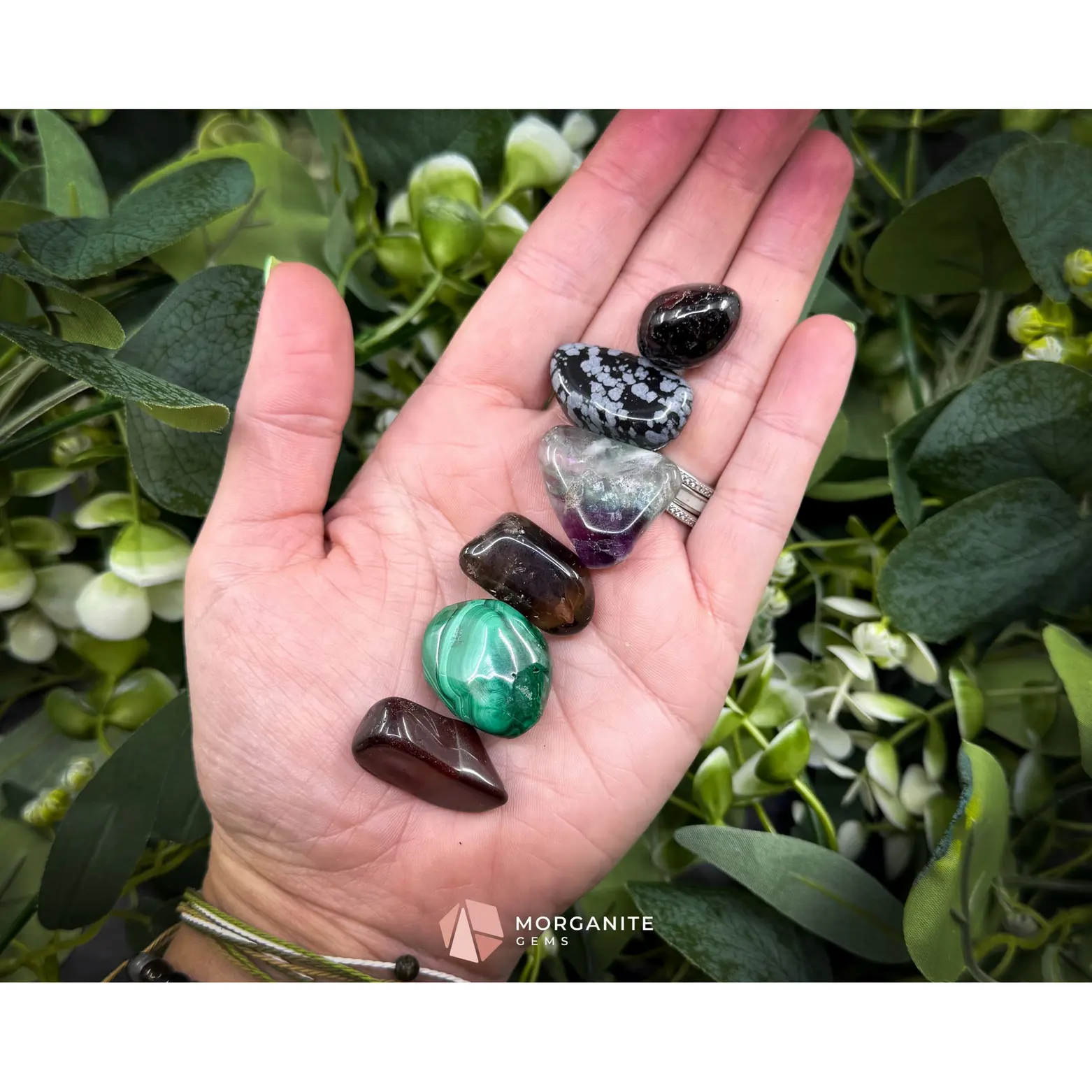 Capricorn Zodiac Crystal Set | 6 Gemstones + Selenite, Spiral Cage & Gift Box