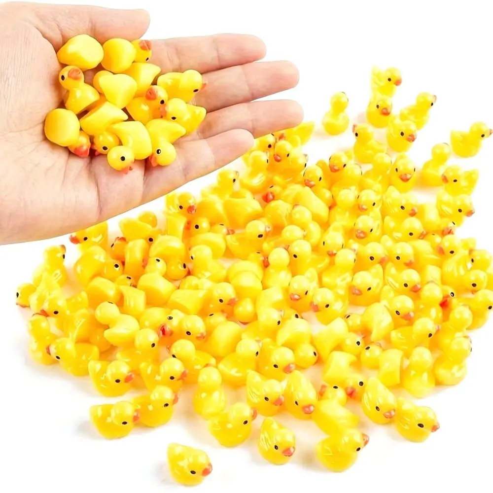 Miniature Rubber Duckies, Cute Collectible Figurines, / Versatile Indoor & Outdoor Ornaments, Decorative Home Ornament, Decorative Piece, Ideal for Birthday Gifts, Party & Holiday Decorations