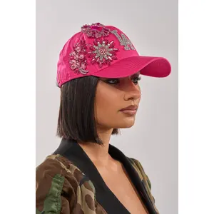 VAL BROOCH HAT
