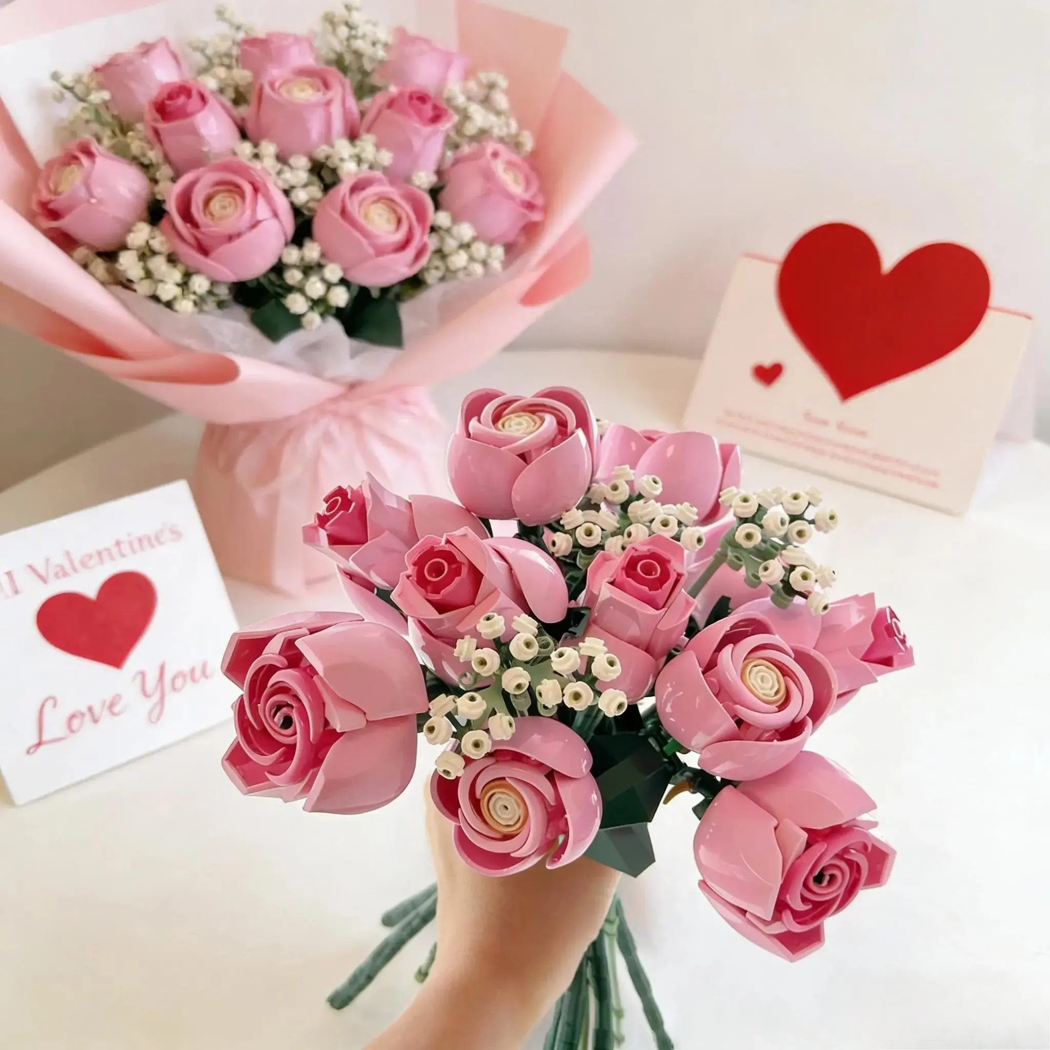 789-Piece Passionate Rose Bouquet Building Blocks Set, Model 10374, DIY Artificial Floral Decorative Kit, Valentine's Day Romantic Gift for Couples, Home Decoration Toy, Unisex