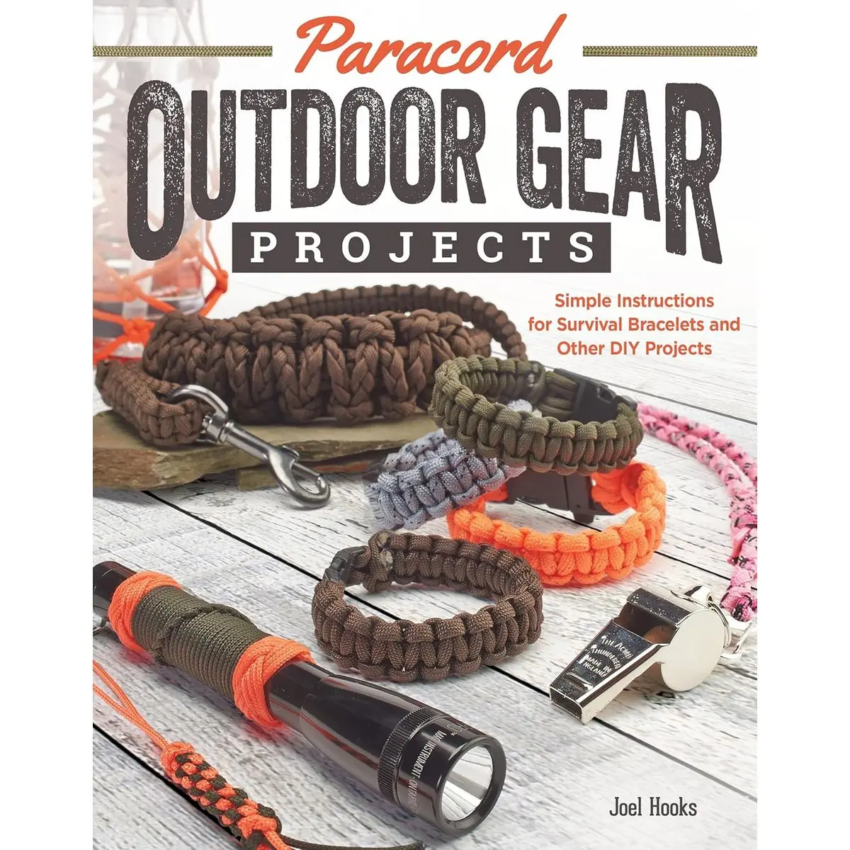 Paracord Outdoor Gear Projects: Simple Instructions for Survival Bracelets and Other DIY Projects (Fox Chapel Publishing) 12 Easy Lanyards, Keychains, and More using Parachute Cord for Ropecrafting Paperback – July 1, 2014