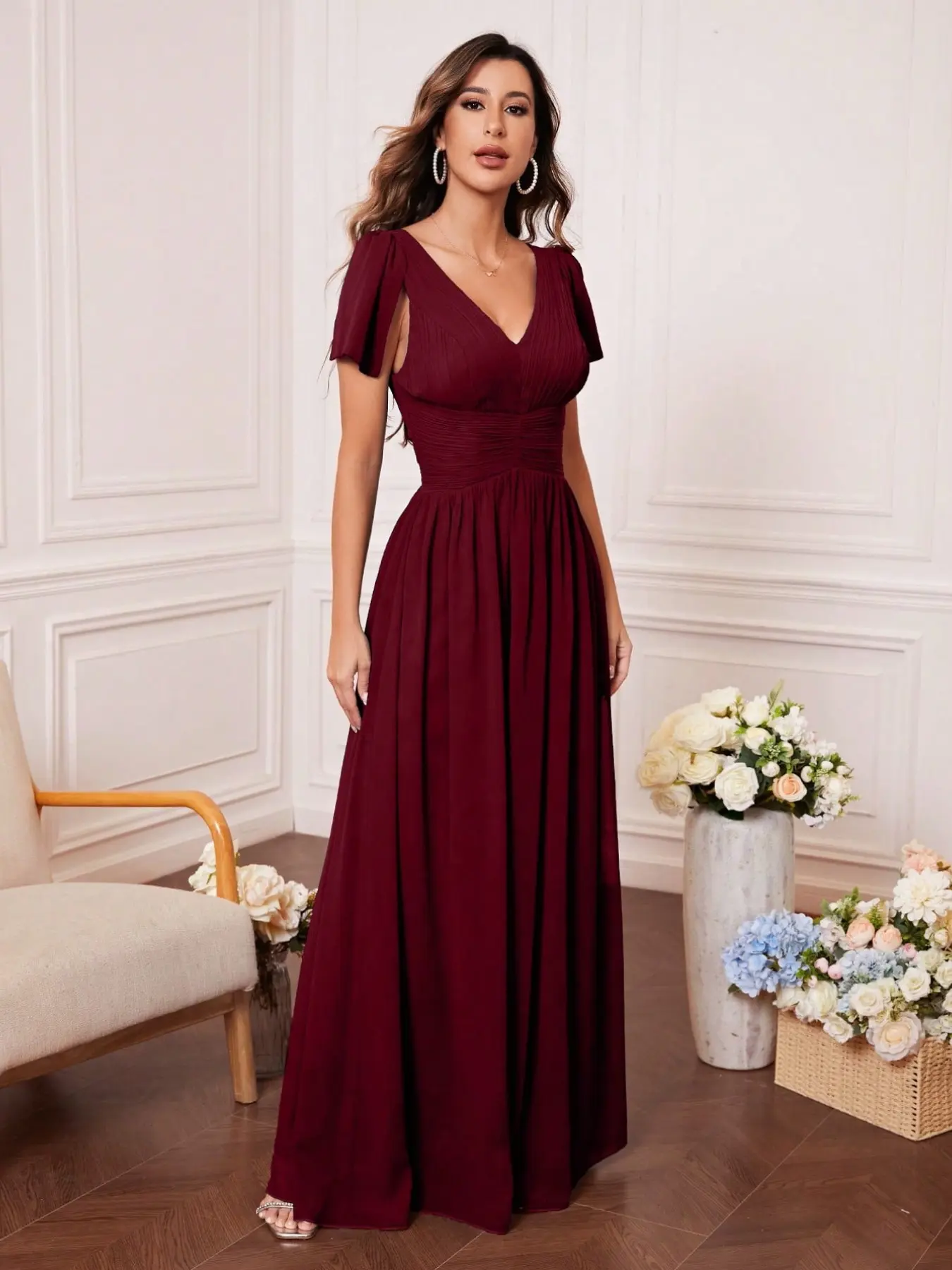 Elegant V-Neck Pleated Chiffon Long Dress, Graceful Bridesmaid Gown, Flowing Silhouette, Perfect for Weddings and Special Occasions, Formal Dresses Women