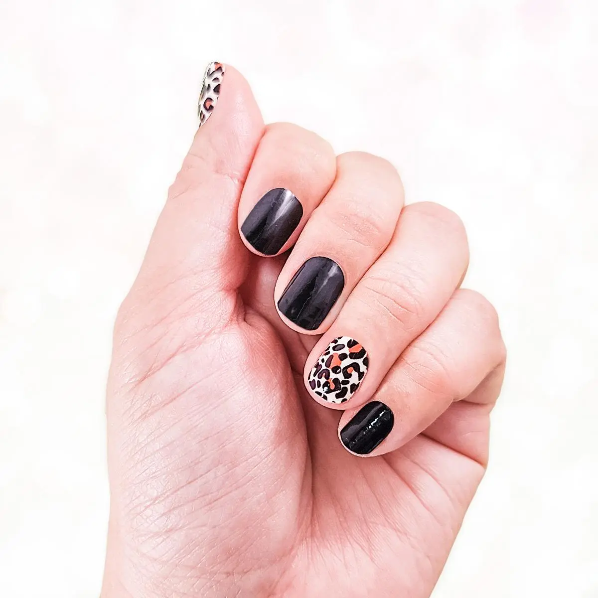 Black Leopard Nail Strips No UV Light Needed Lasting Nail Wraps 20 Pcs Sheet Double-Ended for the Perfect Fit Easy Application & Removal