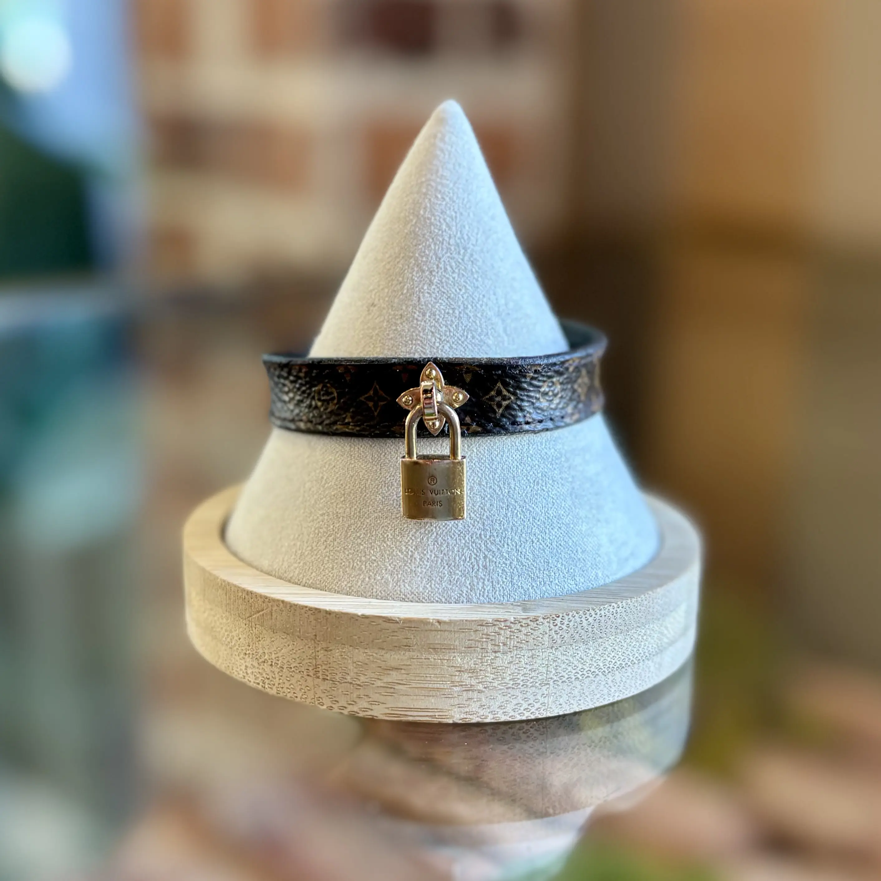 Pre-owned LOUIS VUITTON Lockingram Charm Bracelet