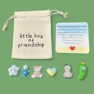 Friendship Gift Bag with Resin Turtle Heart Star Cat Bear Cucumber Patterns, Party Gift Packs, Mom Gifts Set, Perfect for Thanksgiving Halloween Party Anniversary Christmas