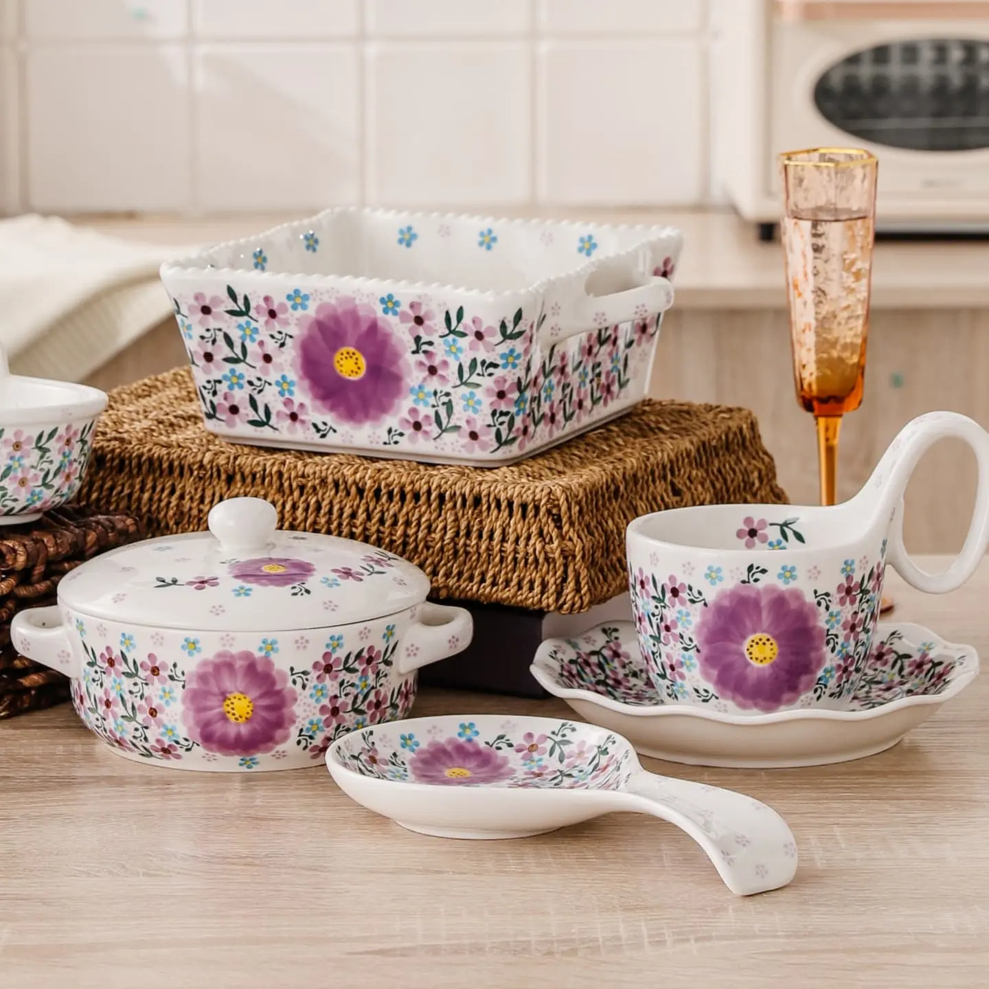 HongDian Pink Floral Dinnerware,Bowl Plate,casserole,Hand Painted Craft,Premium Porcelain,Pink,SGS Tested Underglaze Fade Resistant,Microwave Dishwasher Oven Sterilizer Safe,Home Gift Party Family All Ages Cottagecore, 5\ Pink Lady Bowls 2Pcs, Girly Kitch