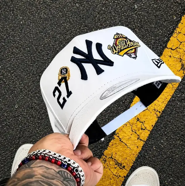 New Era New York Yankees pink MLB Cap - Adjustable Classic Baseball Hat