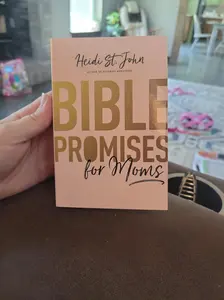Bible Promises for Moms: Inspirational Verses of Hope & Encouragement for Christian Mothers