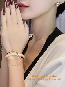 1 piece gold-plated open bangle, Fashionable bangle, light luxury and versatile, elegant jewelry for daily commute.