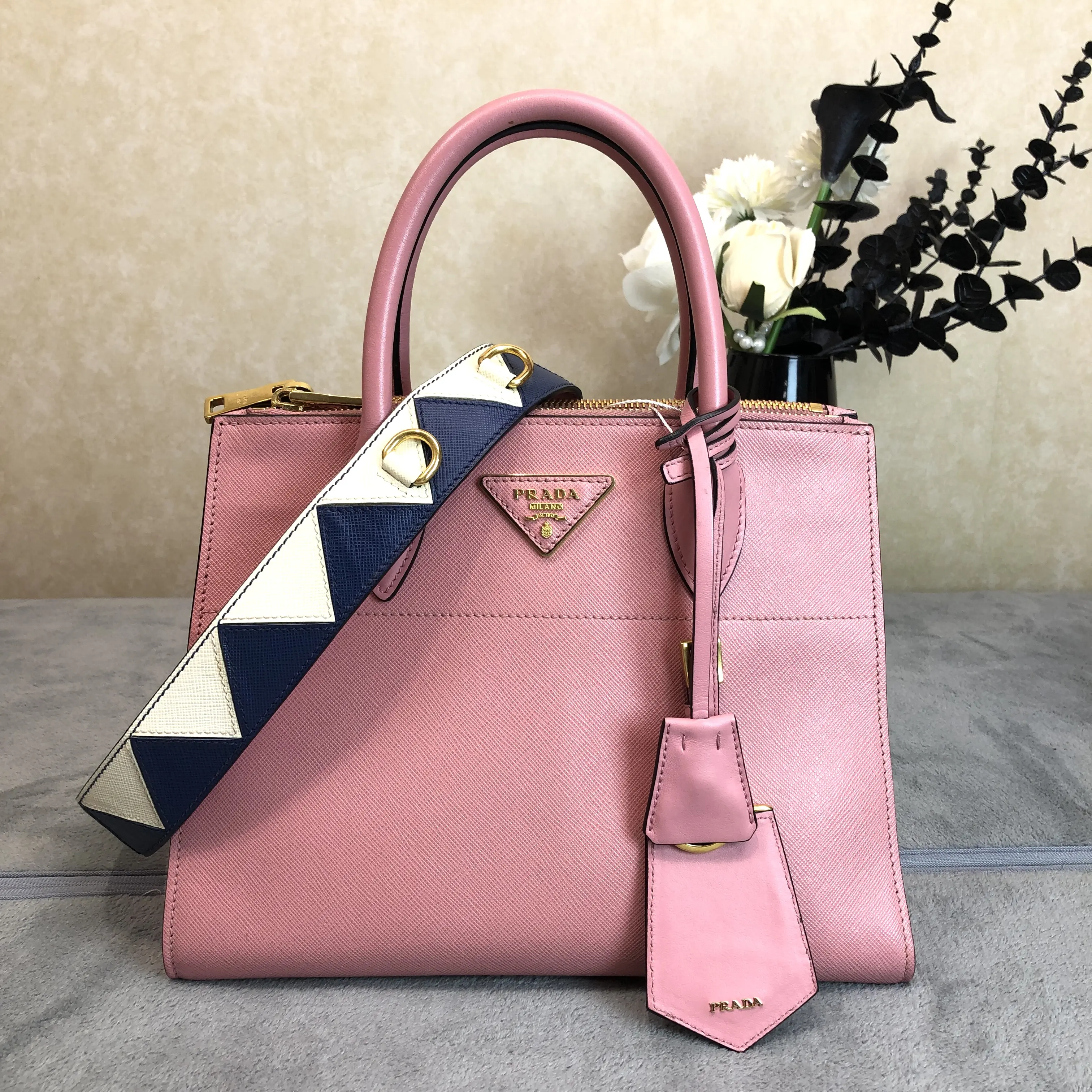 Pre-owned PRADA Leather tote bags Galleria Saffiano Tote 621031
