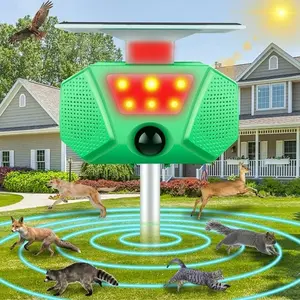 Outdoor solar-powered animal repellent device - Ultrasonic adjustable rodent repellent device - Multi-functional dog repellent device, bird repellent device - Suitable for rainy and cloudy weather - Electronic pest repellent