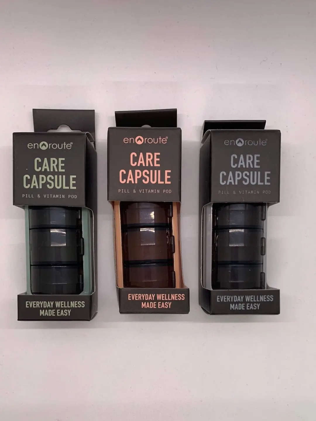 En Route Care Capsule Pill & Vitamin Case