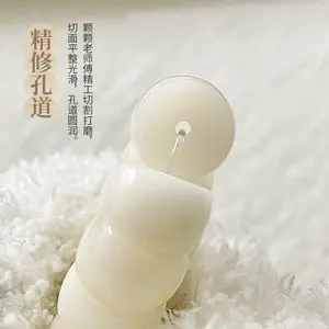 Milky Jelly Chunky Y2K Fidget Bracelet - Stress-Relief White Sensory Bangle for Office Desk & Commute