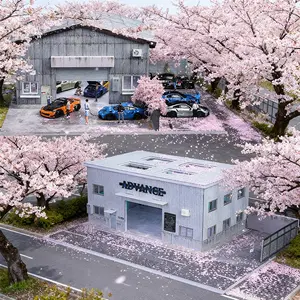 Diorama 1/64 Miniature City Scene Factory Building Garage LED Lighting Auto Service Station Workshop Die Cast Car Collection Toys & Gifts Mini Car Showcase