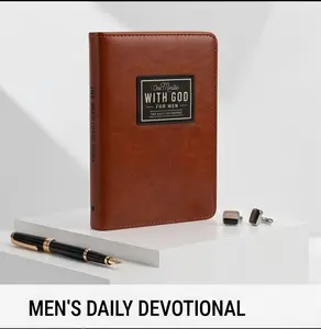 One Minute with God Men's Devotional Book: 180 Daily Reflections Faux Leather Prayer Journal. The Perfect Christian Faith Gift for Him, Dad, or Husband for Father's Day, Morning Routine & Spiritual Growth.