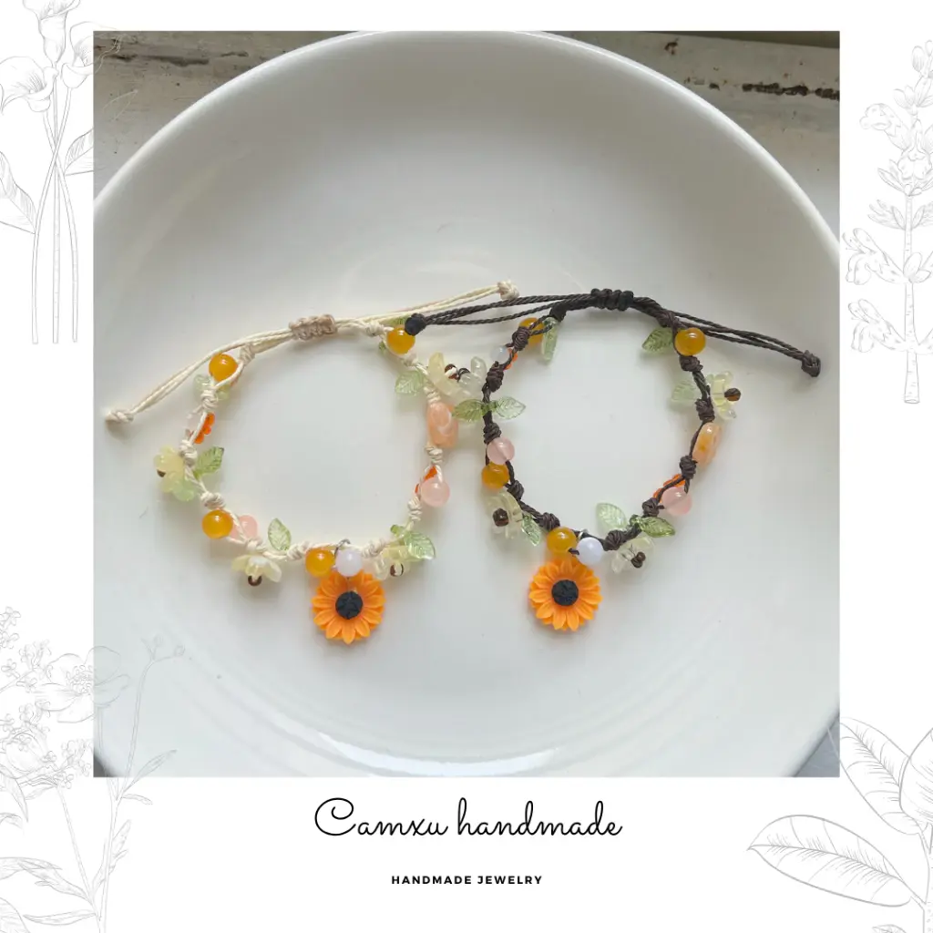 [NEW] Handmade Adjustable Bracelet – Sunflower Charm