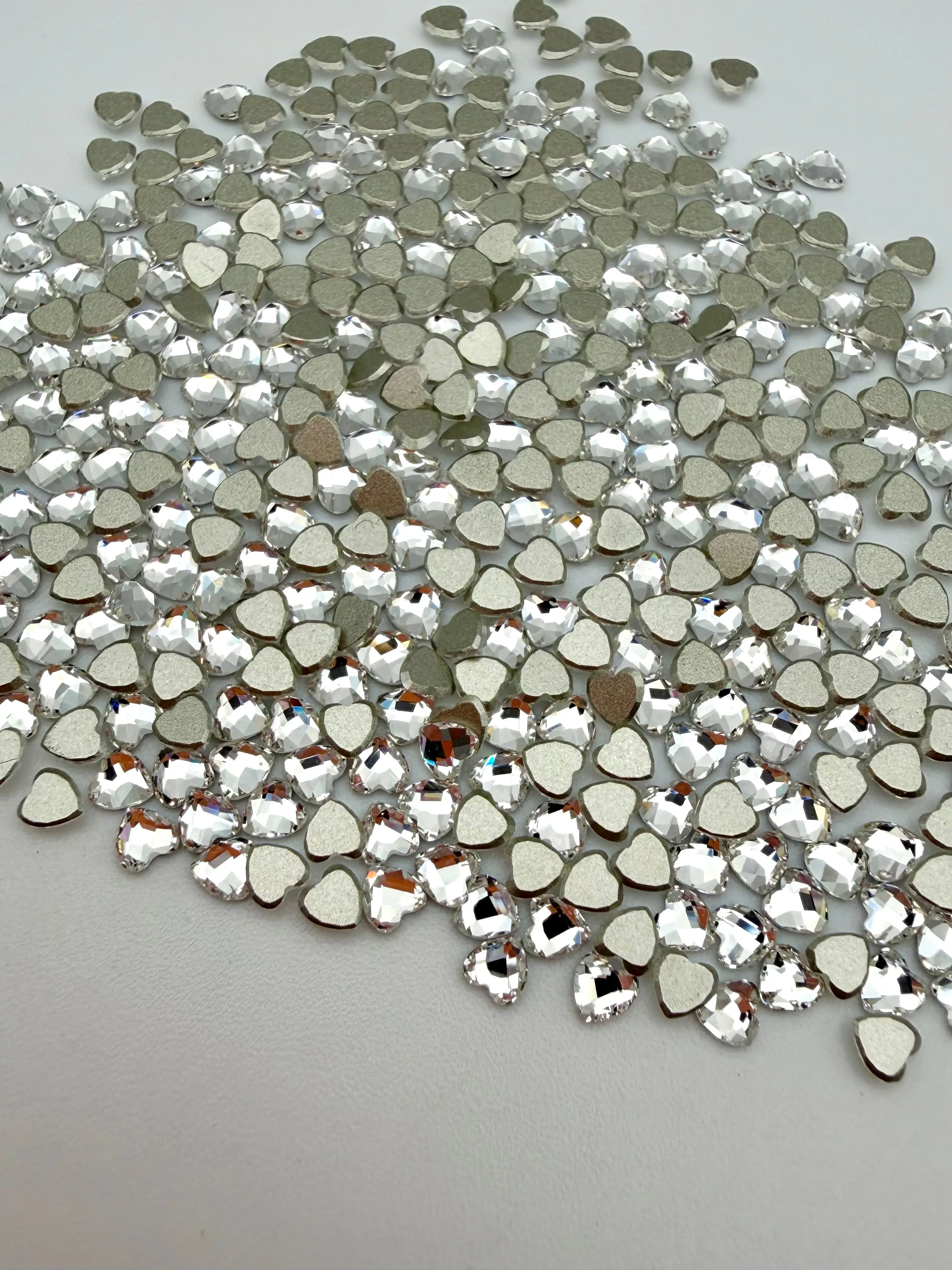 Luxe 3mm Heart Shape Flat Back Crystal Glass Rhinestone