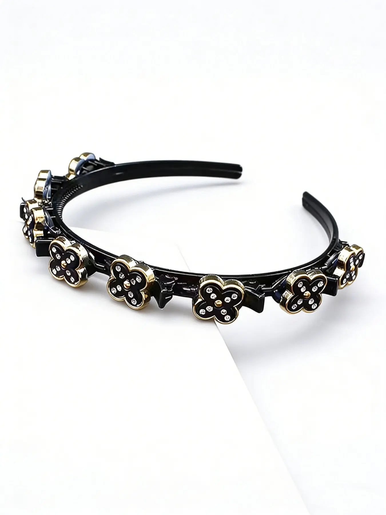Cute Hair Clip Decor Hairband , Novelty Multifunction Hair Hoop with Clips, Fashionable Hair Accessories for Women, Minimalist Headwear, Trendy Hair Hoop,mothers day gift ,mothers day gift ideas Cute Hair Clip Decor Hairband , Novelty Multifunction Hair Hoop with Clips, Fashionable Hair Accessories for Women, Minimalist Headwear, Trendy Hair Hoop,mothers day gift ,mothers day gift ideas