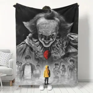 Pennywise Horror Movie Blanket] Pennywise Pennywise Horror Movie Blanket - IT Movie Inspired Soft Plush Throw for Bed, Sofa, Travel - All-Season Spooky Clown Design with Eerie Balloon & Pennywise Face - Perfect Gift for Horror Fans