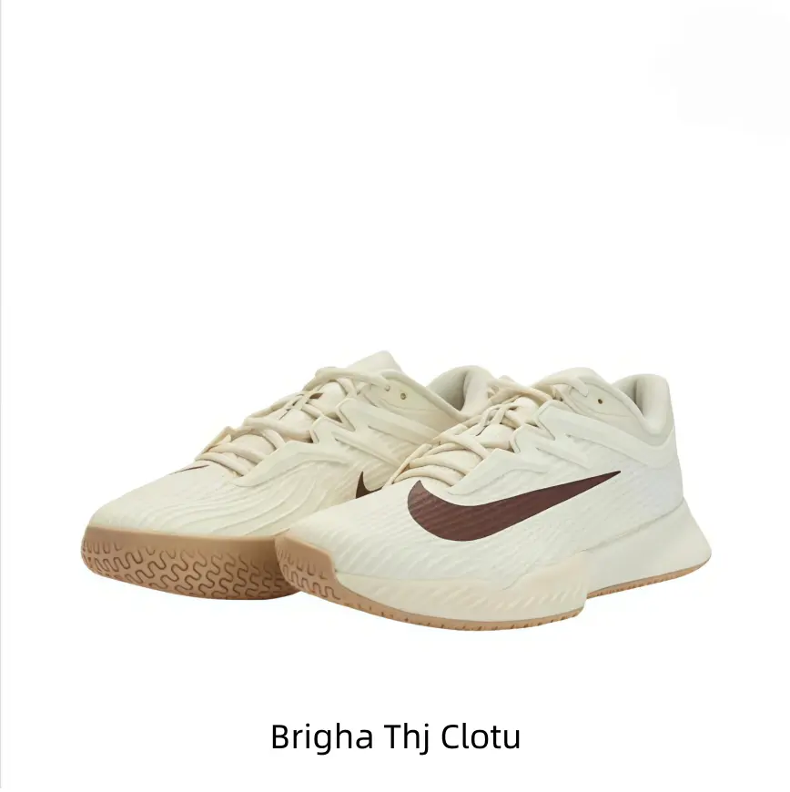 Flexible lightweight build lets me move freely without any heavy foot drag