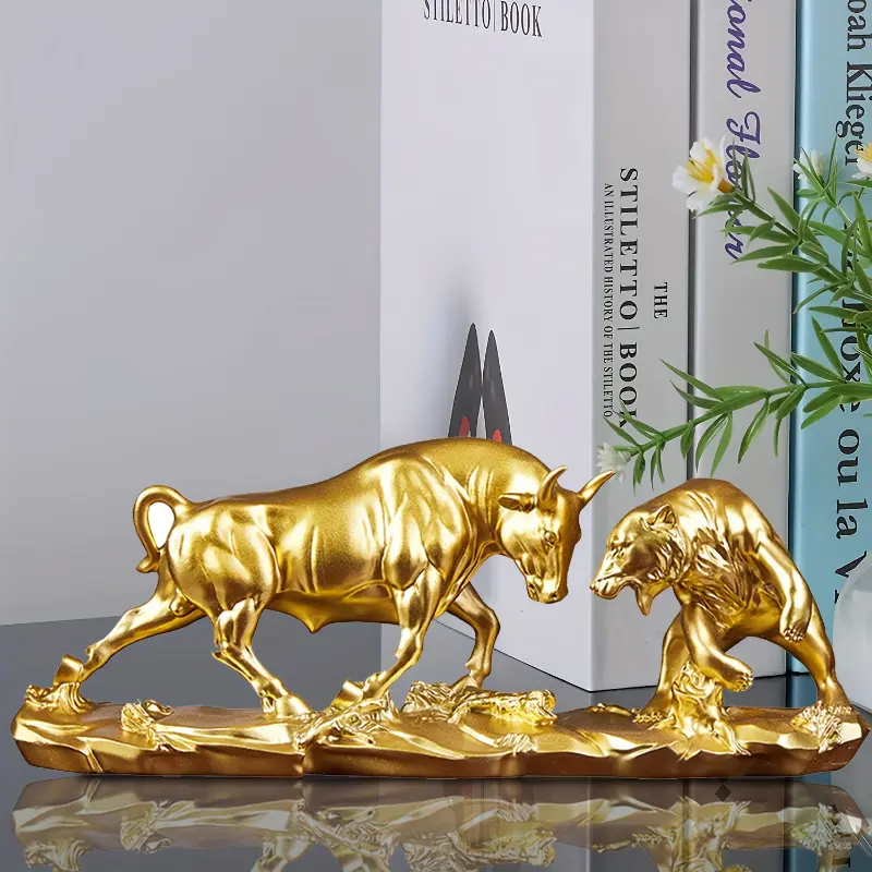 [1PC Charging Bull Statue Sculpture] 1PC Wall Street Bull Statue Sculpture, Stock Market Charging Bull Animal Figurine, Resin Sculpture Of Bull VS Bear Ideal Gifts For Financial Investment Managers Investor