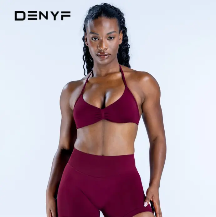 Minimalist Halter Neck Workout Bra – Breathable & Supportive Active Top