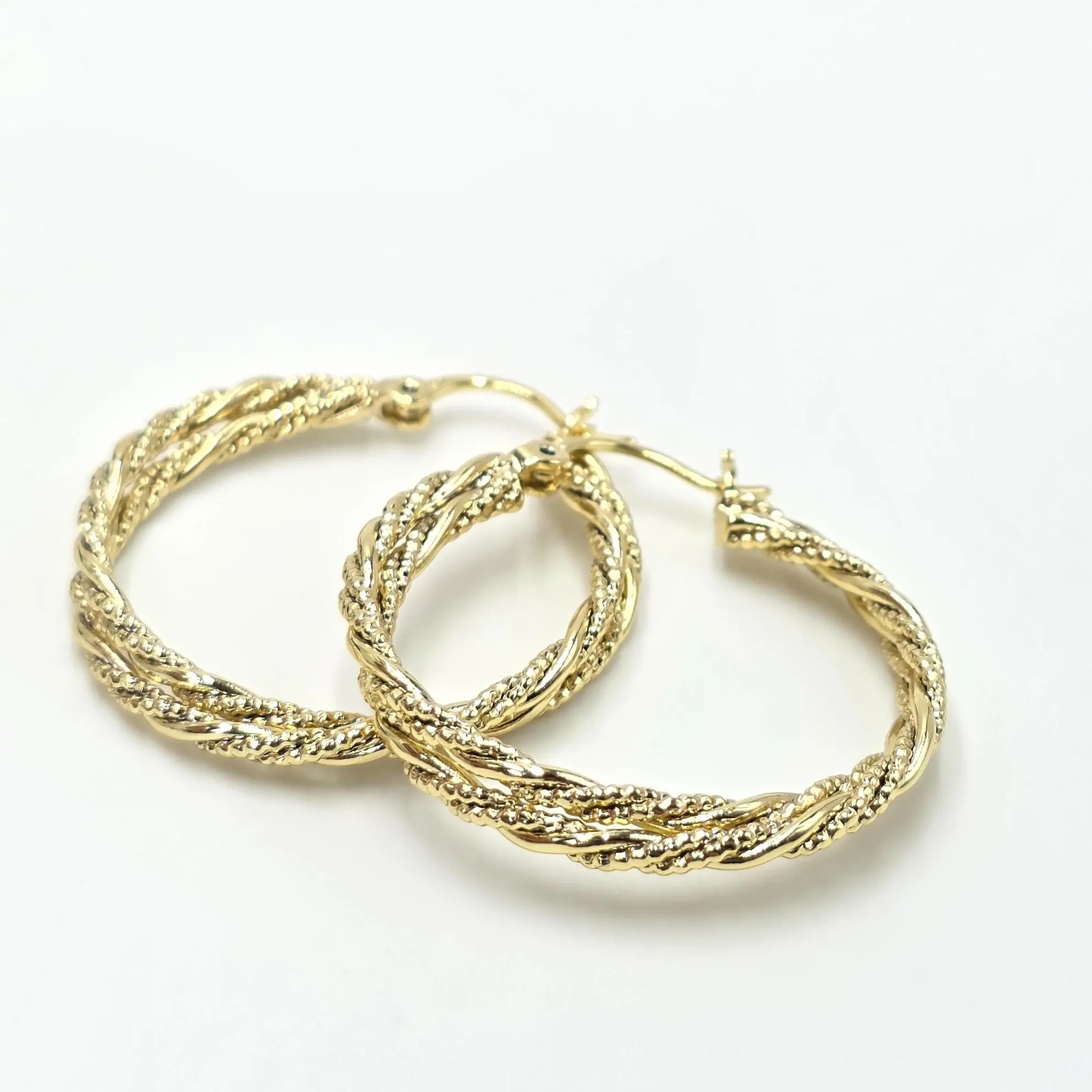 Xuping Jewelry 30mm Gold-Tone Metal Coating Hoop Earrings - Hoop Shape, Gold Detail, Modern Braided Texture, Lightweight, Classic Style for Everyday Wear, Hoop Shape Earrings, Gold Detail Earrings