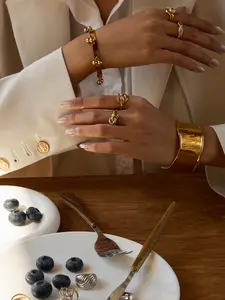 Ladies Ring Teardrop Shaped Zircon Wave Ring Stainless Steel 18k Gold Plated Waterproof And Anti Allergy Modern Classic Aesthetic Jewelry Fashion Stackable Rings